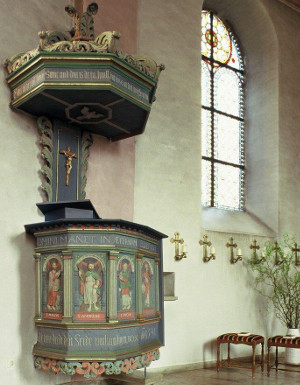 Kanzel in der St.-Vitus-Kirche in Vestrup